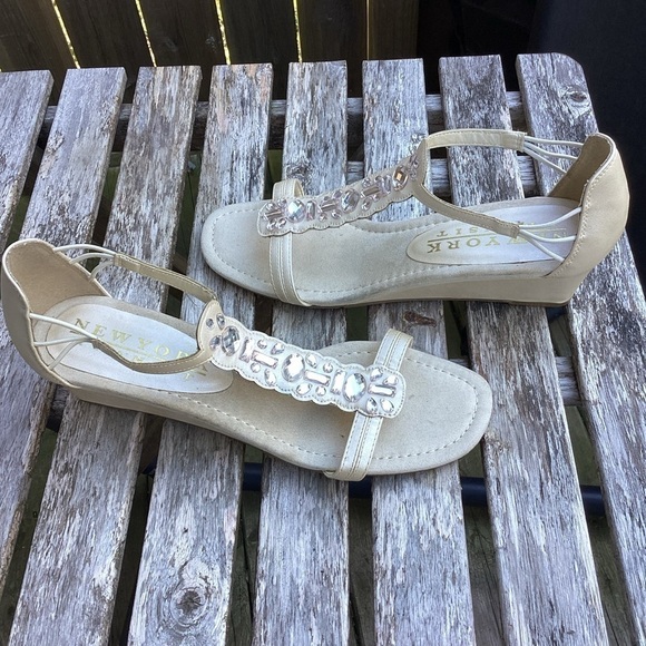 White Gladiator  Sandals - Picture 2 of 6